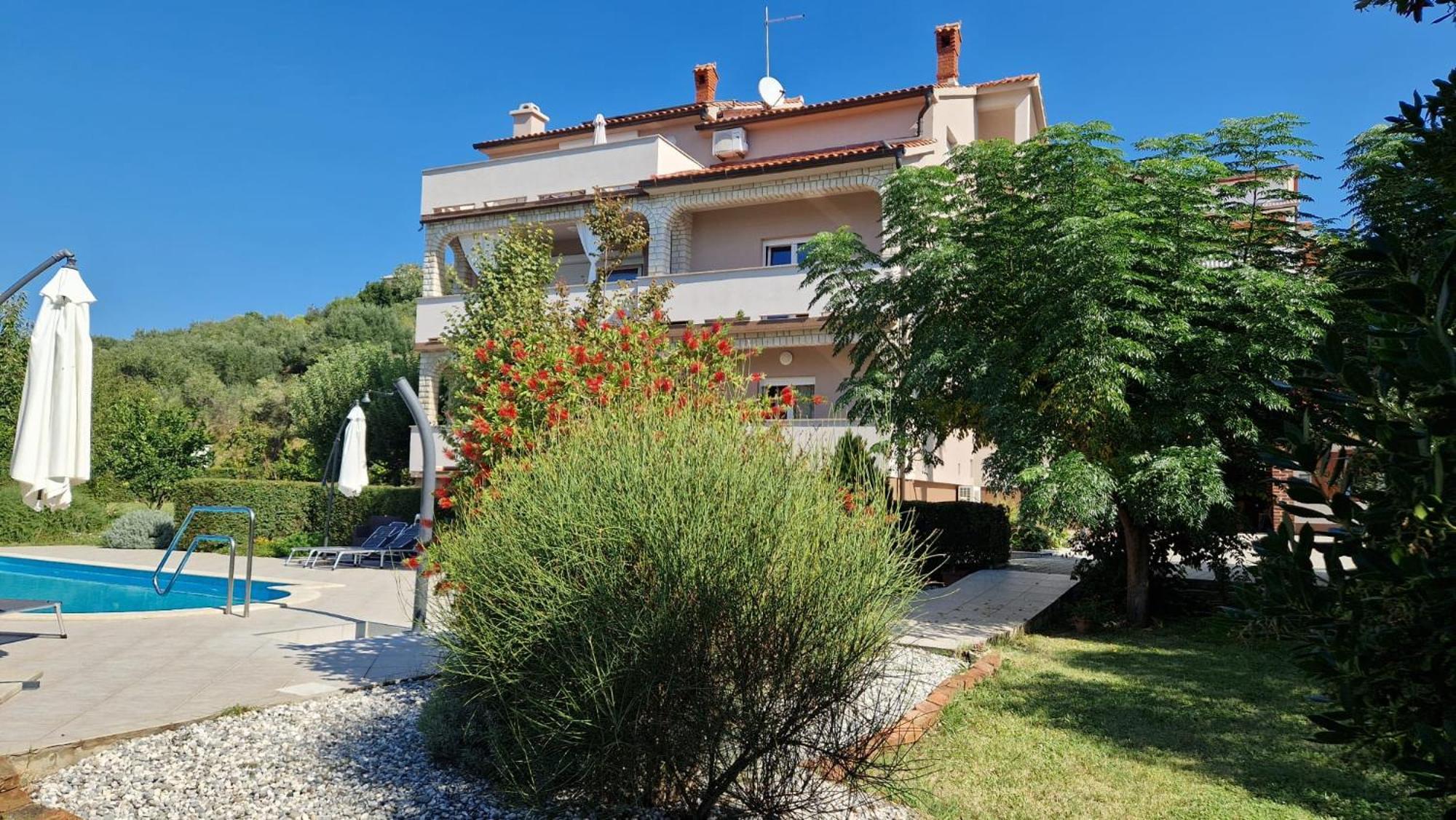 Apartments Renata Banjol Zewnętrze zdjęcie