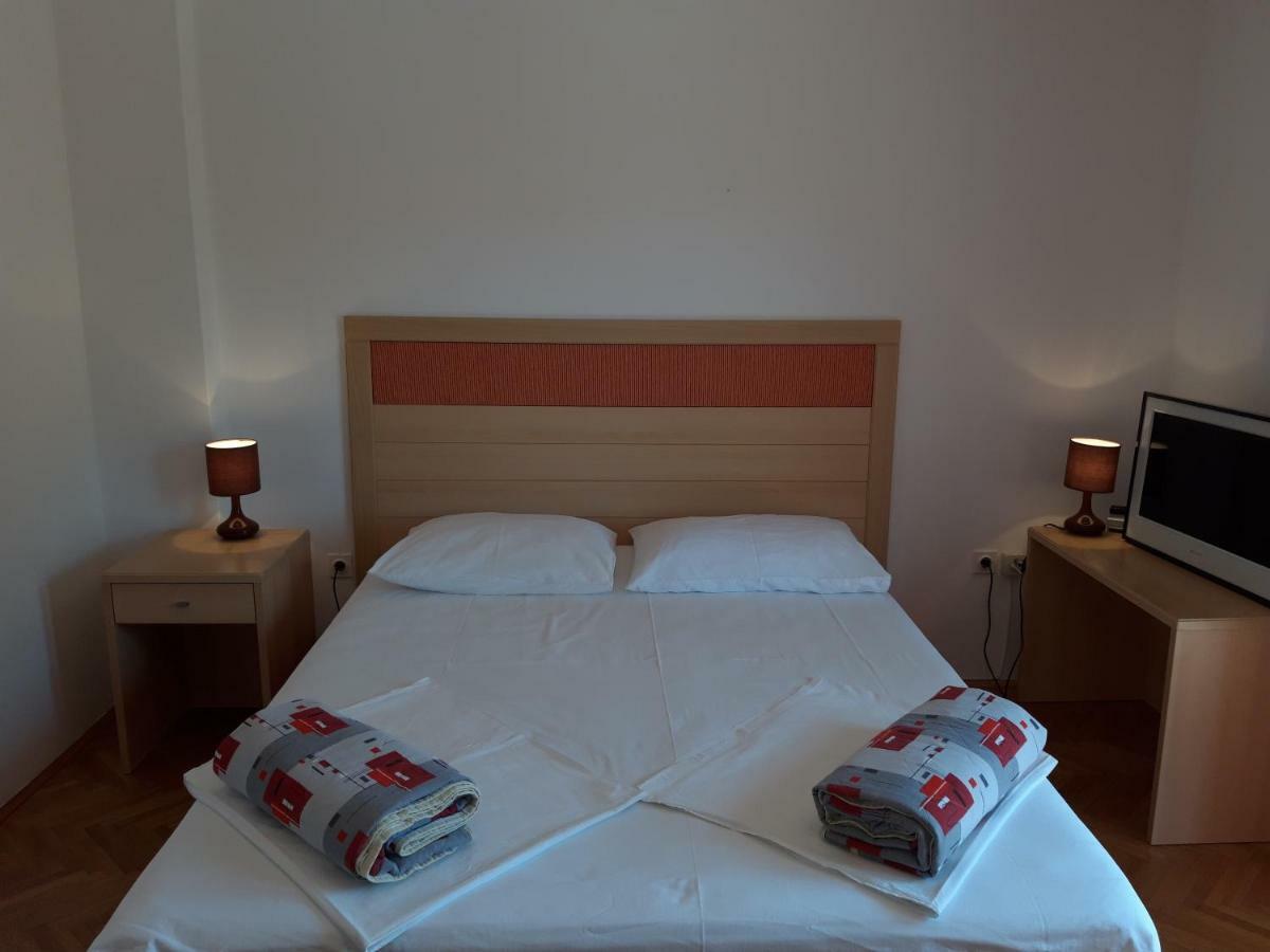 Apartments Renata Banjol Zewnętrze zdjęcie